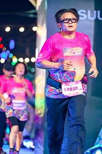 BIB: 19020
                            <button type="button" onclick="openModal(24687931)" class="btn btn-primary btn-sm float-right btn-popup" data-toggle="modal" data-target=".modal-high-quality">
                        <i class="fas fa-shopping-cart"></i> Add to Cart
                    </button>
                                            <button type="button" onclick="isThisMe(24687931, true)" class="btn btn-success btn-sm float-right btn-popup btn-isme hidden" data-toggle="tooltip" data-placement="bottom" title="นี่คือรูปของคุณใช่ไหม คลิกที่นี่เพื่อเอาเข้าอัลบั้ม">
                        <i class="fas fa-plus"></i> Add to album
                    </button>
                    <button type="button" onclick="isThisMe(24687931, false)" class="btn btn-warning btn-sm float-right btn-popup btn-isnotme hidden">
                        <i class="fas fa-ban"></i> Remove from album
                    </button>